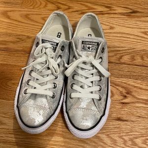 NWOT converse